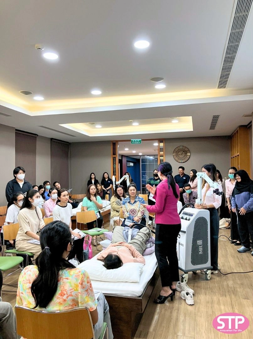 peripheral-magnetic-stimulation-workshop-stpc-34 งานประชุมเชิงปฏิบัติการในหัวข้อ “Advanced Approach of Peripheral Magnetic Stimulation” ใช้เครื่องจริง